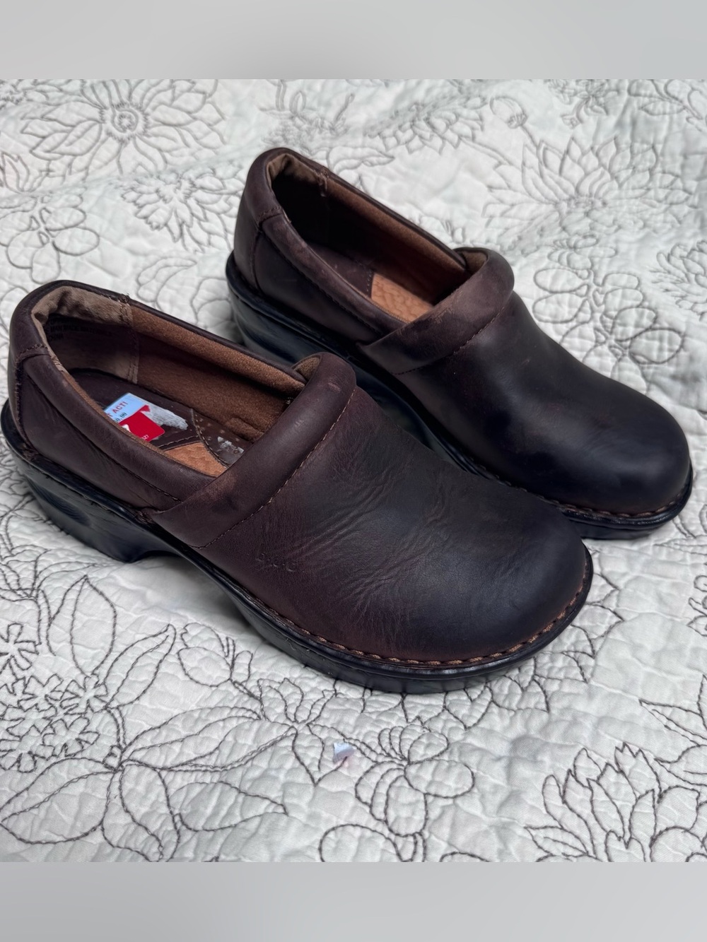 Women’s b o c boc Slip-On Work Clog - Dark Brown Leather size 7
